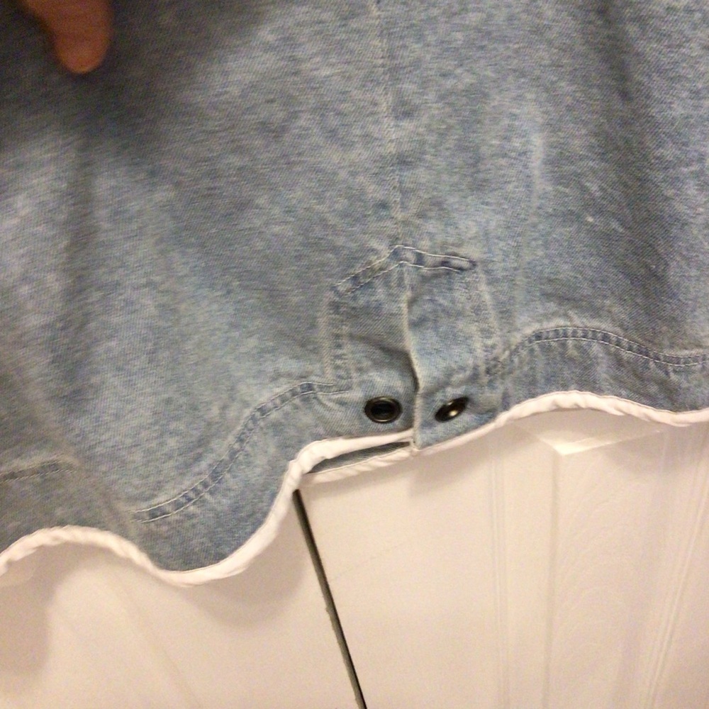 VTG HYPE Womens Light Wash Oversized Denim Shirt Jacket Size Small - Picture 11 of 13